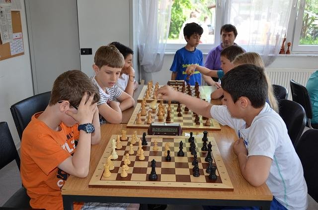 2013-06-Schach-Kids-Turnier-Klasse 3 und 4-045